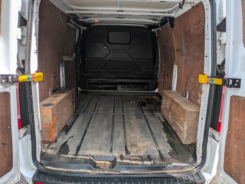 Used Ford Transit Custom 2023 for sale - 77937359: Photo 20