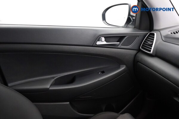 Used Hyundai TUCSON 2019 for sale - 76196799: Photo 16