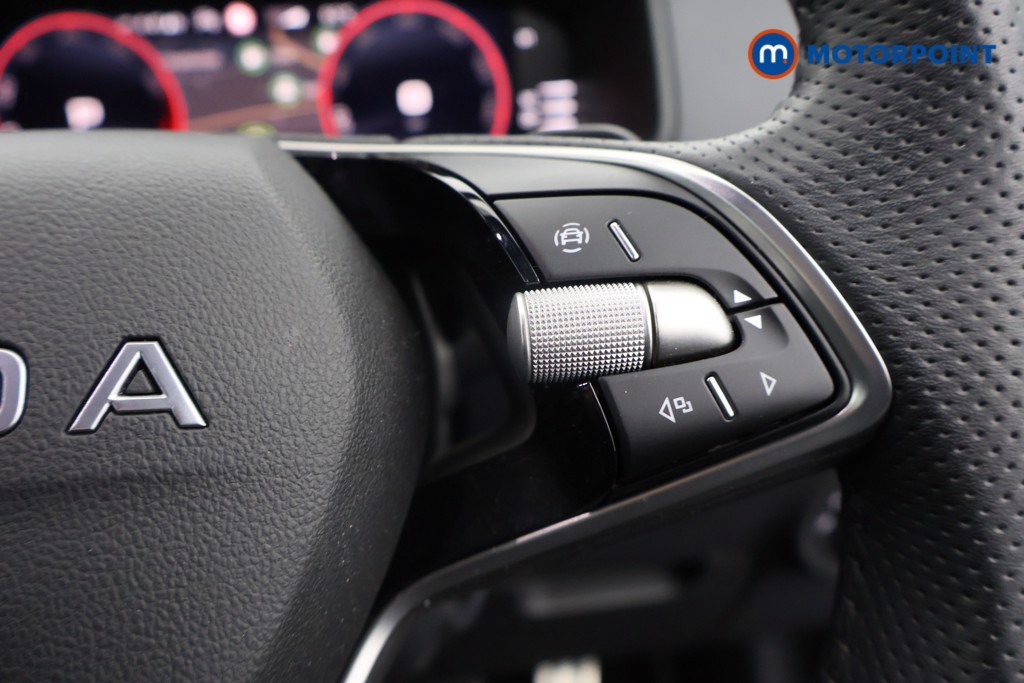 Used Skoda Karoq 2025 for sale - 77791621: Photo 11