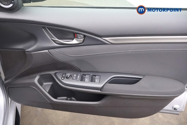 Used Honda Civic 2019 for sale - 76184664: Photo 20