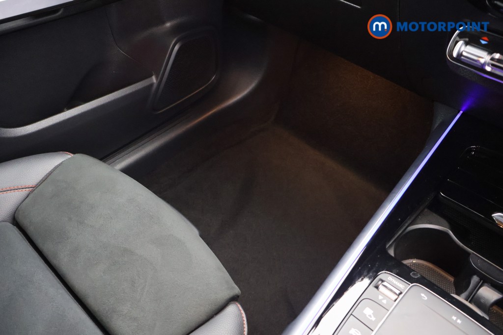 Used Mercedes-Benz GLB 2023 for sale - 77849023: Photo 16