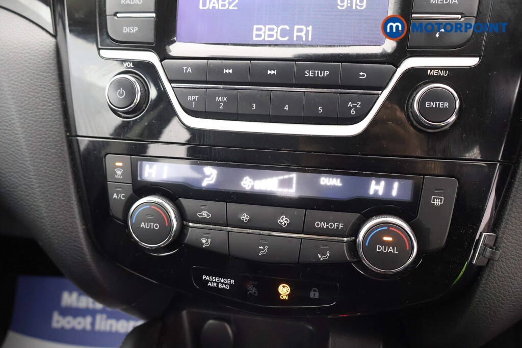 Used Nissan Qashqai 2017 for sale - 77500524: Photo 18