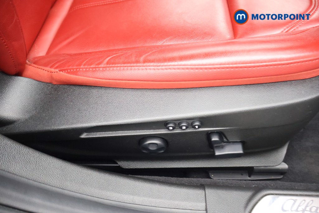 Used Alfa Romeo Giulia 2022 for sale - 77023653: Photo 25