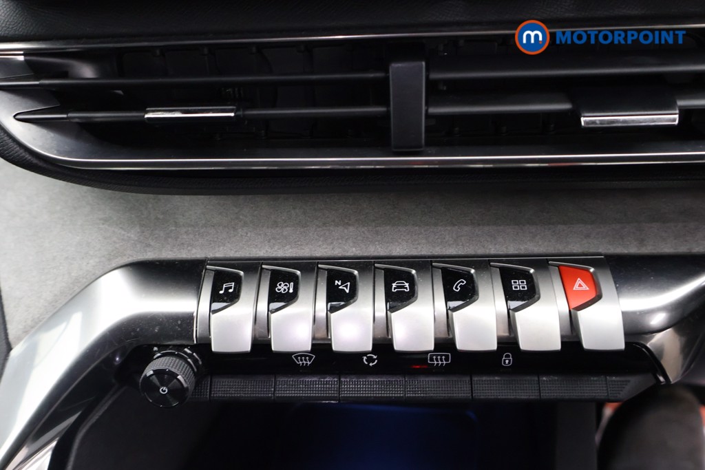 Used Peugeot 3008 2021 for sale - 77262316: Photo 17