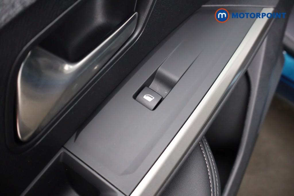 Used Peugeot 5008 2025 for sale - 77516852: Photo 41