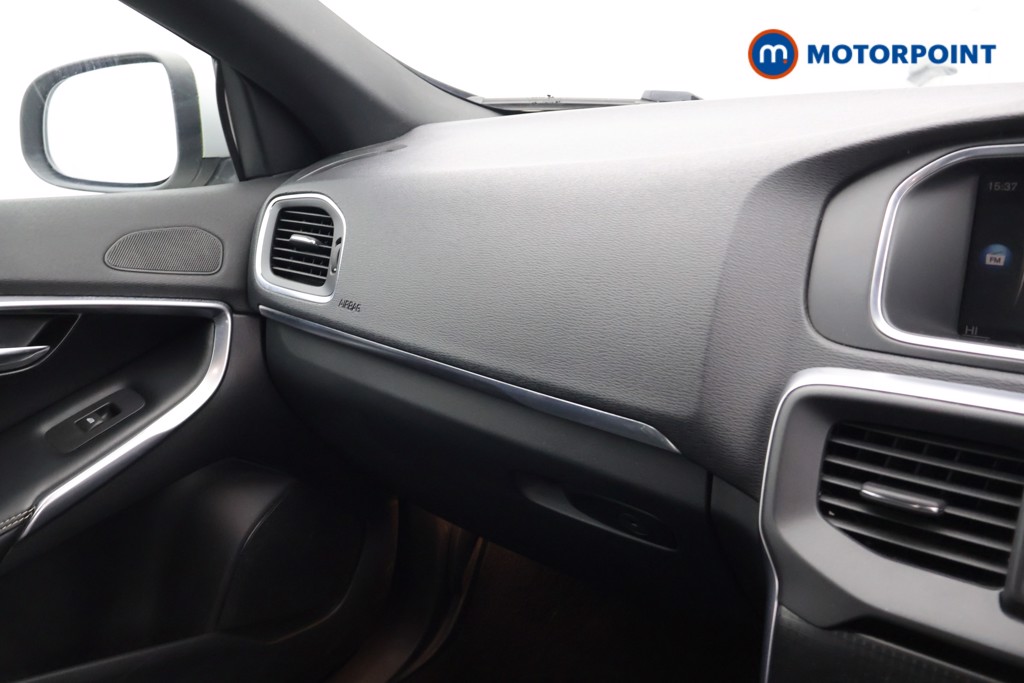 Used Volvo V40 2019 for sale - 77128392: Photo 18