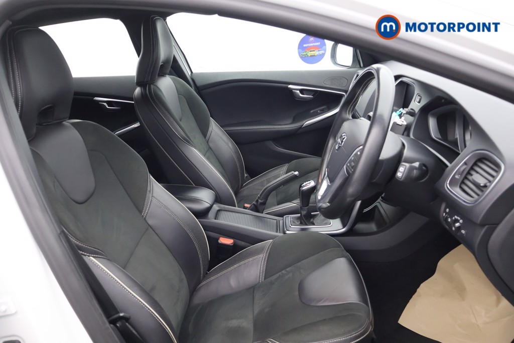 Used Volvo V40 2019 for sale - 77128392: Photo 22