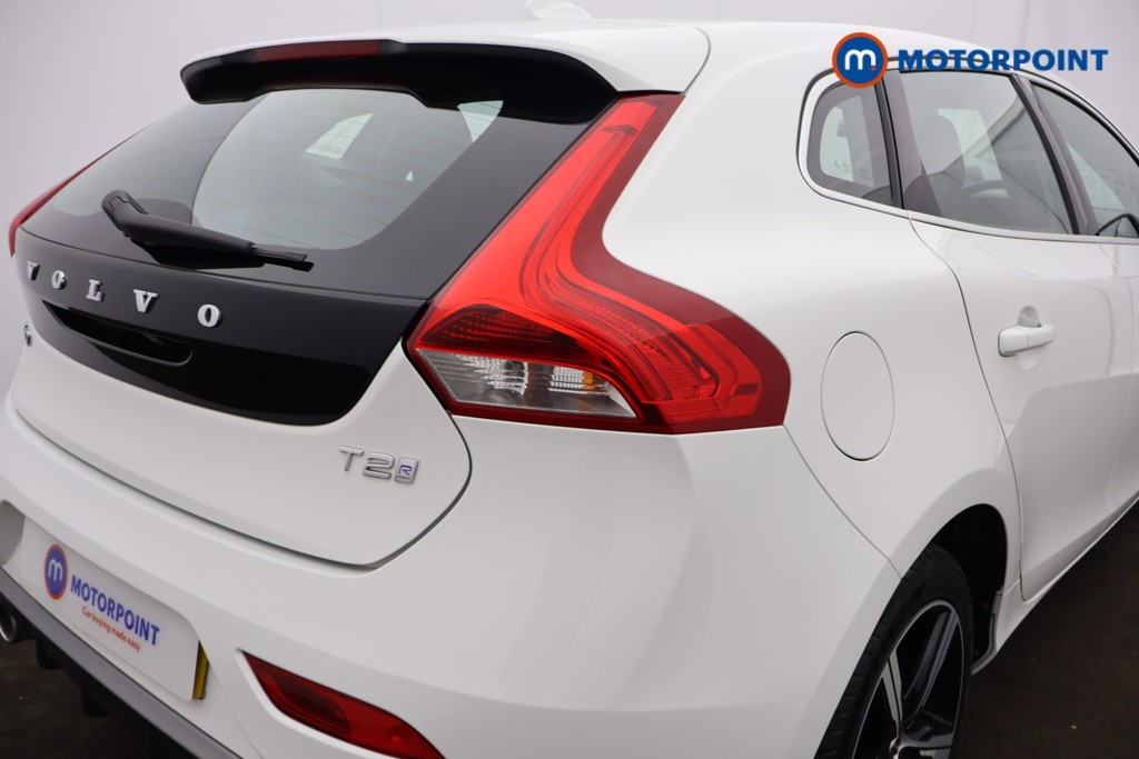 Used Volvo V40 2019 for sale - 77128392: Photo 29