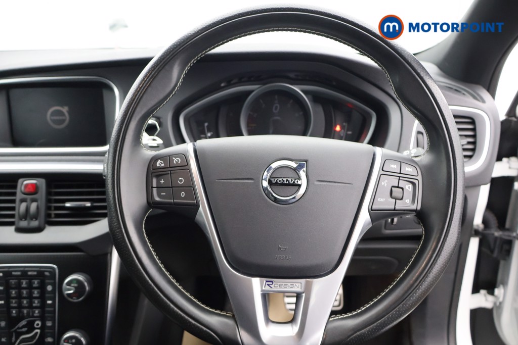 Used Volvo V40 2019 for sale - 77128392: Photo 9