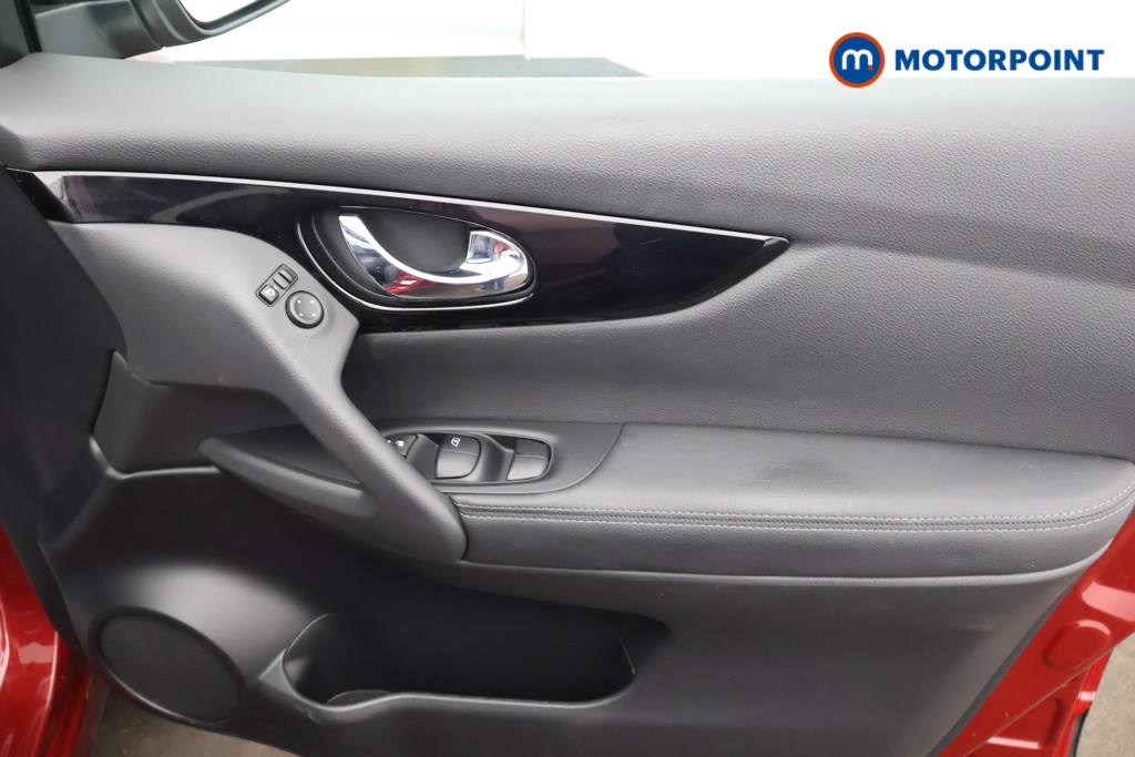 Used Nissan Qashqai 2017 for sale - 76554575: Photo 23