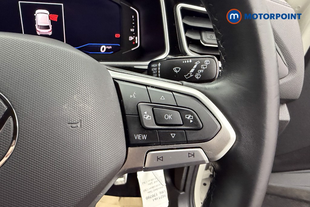 Used Volkswagen T-Roc 2024 for sale - 77718905: Photo 11