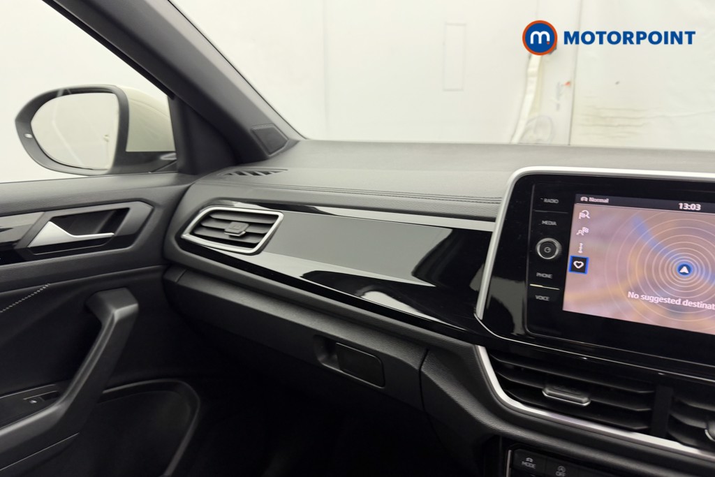 Used Volkswagen T-Roc 2024 for sale - 77718905: Photo 16