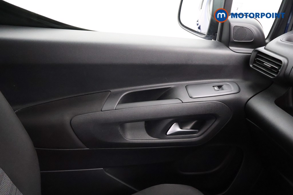 Used Vauxhall Combo Life 2021 for sale - 76146881: Photo 15