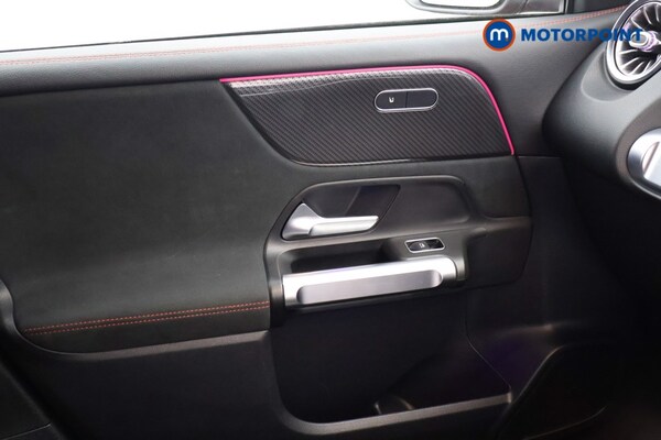 Used Mercedes-Benz GLB 2021 for sale - 76287565: Photo 20