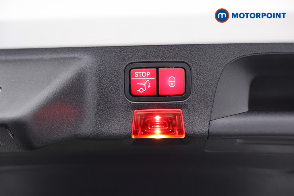 Used Mercedes-Benz CLA 2020 for sale - 76946268: Photo 32