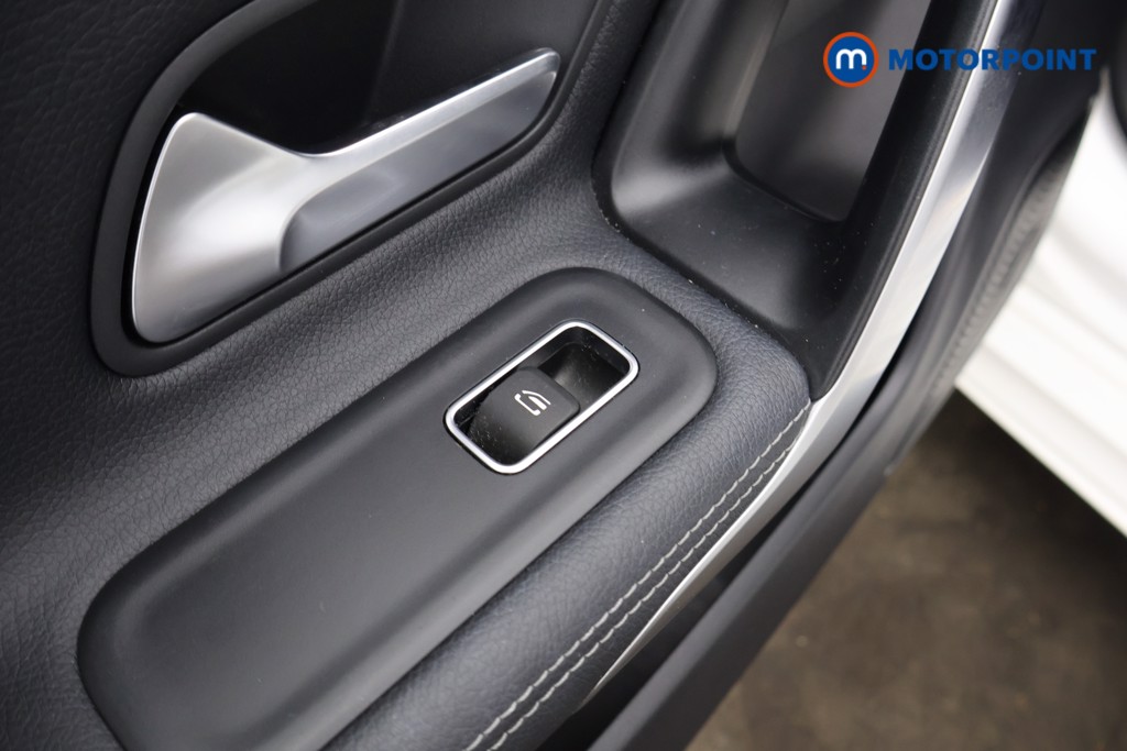 Used Mercedes-Benz CLA 2020 for sale - 76946268: Photo 40