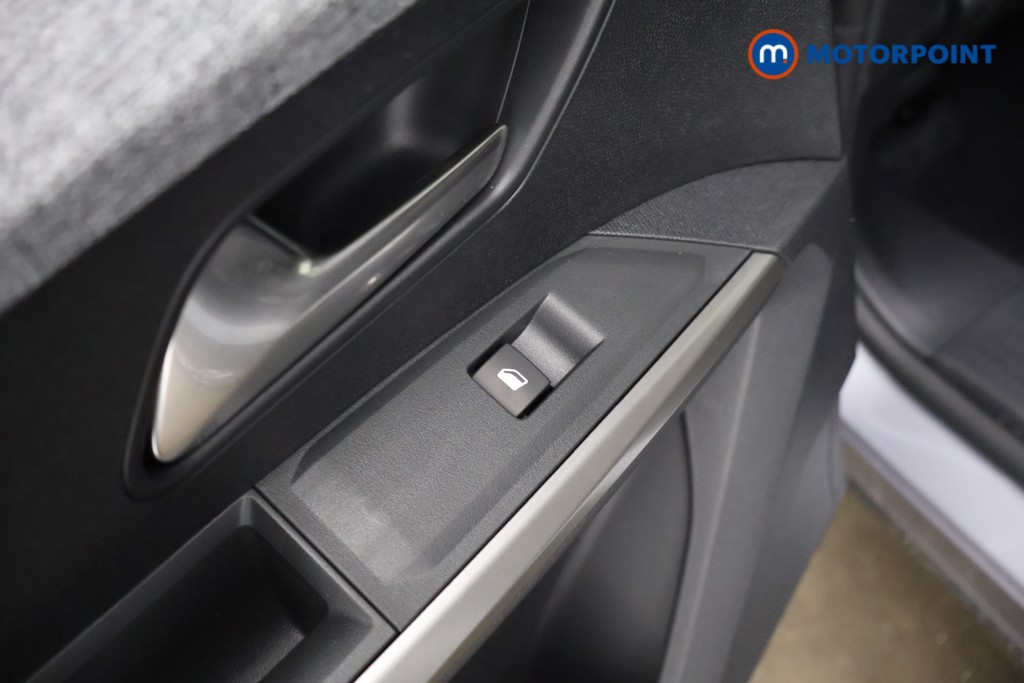 Used Peugeot 5008 2025 for sale - 78166617: Photo 37