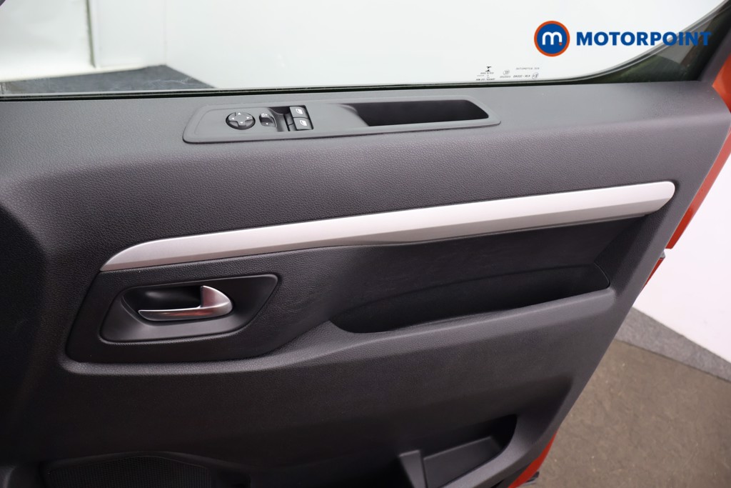 Used Peugeot Traveller 2021 for sale - 77327064: Photo 21