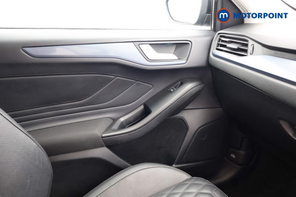 Used Ford Focus 2023 for sale - 76969288: Photo 20