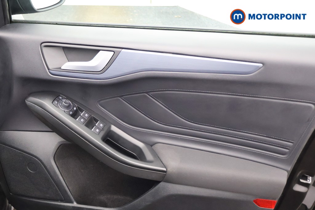 Used Ford Focus 2023 for sale - 76969288: Photo 21