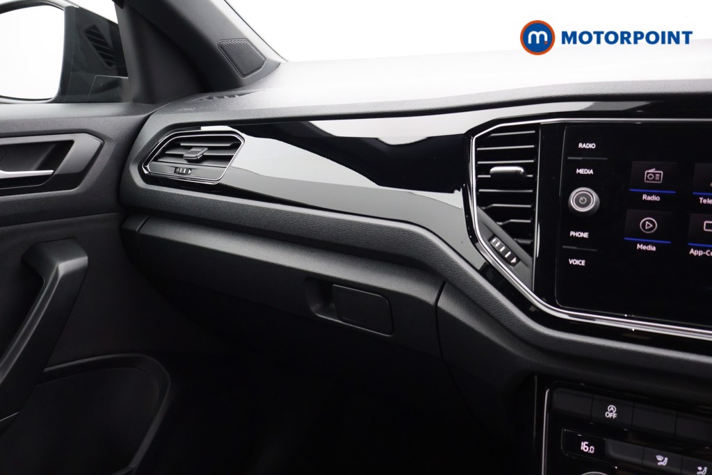 Used Volkswagen T-Roc 2021 for sale - 77966087: Photo 18