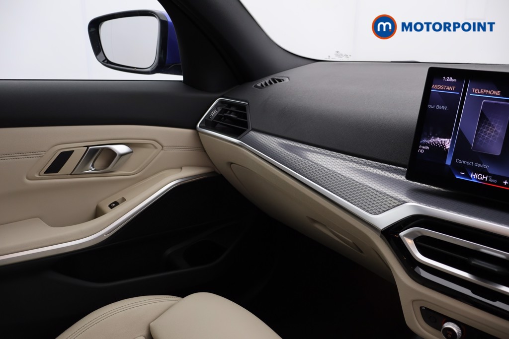 Used BMW 3 Series 2025 for sale - 77984357: Photo 14