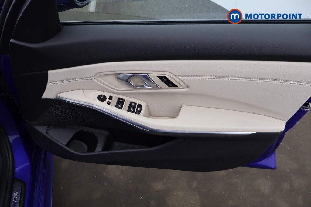 Used BMW 3 Series 2025 for sale - 77984357: Photo 18