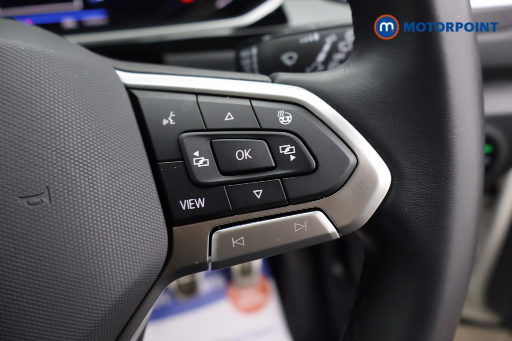 Used Volkswagen T-Roc 2024 for sale - 77225997: Photo 11