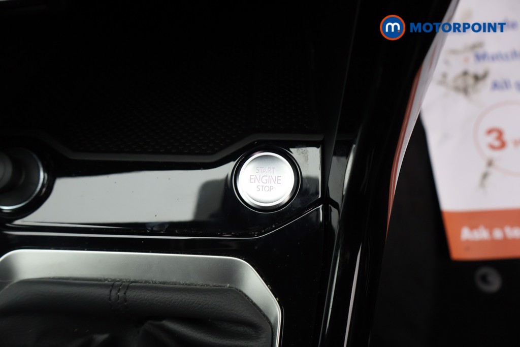 Used Volkswagen T-Roc 2024 for sale - 77225997: Photo 16