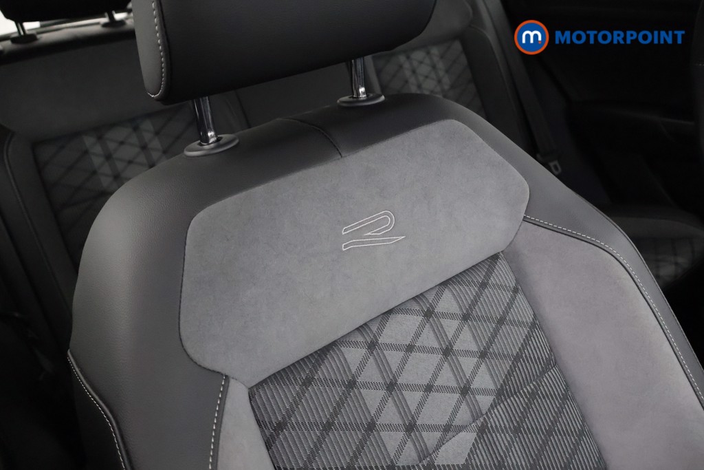 Used Volkswagen T-Roc 2024 for sale - 77225997: Photo 23