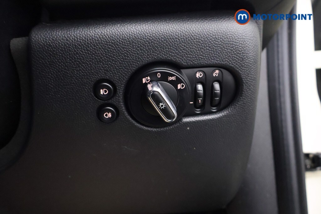 Used MINI Hatch 2019 for sale - 77650647: Photo 18