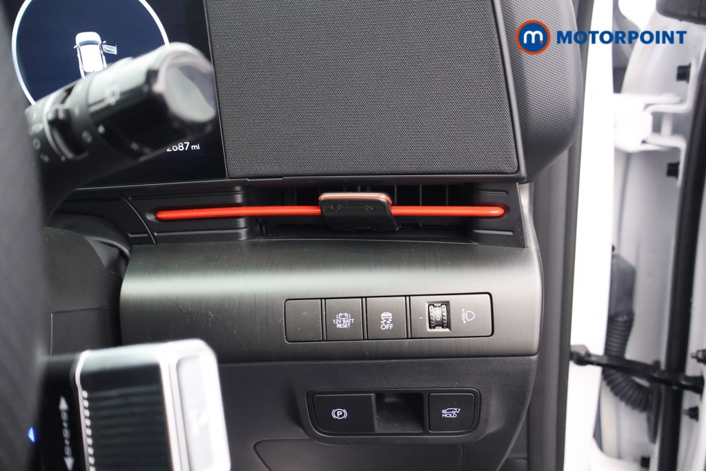 Used Hyundai KONA 2025 for sale - 76405353: Photo 16