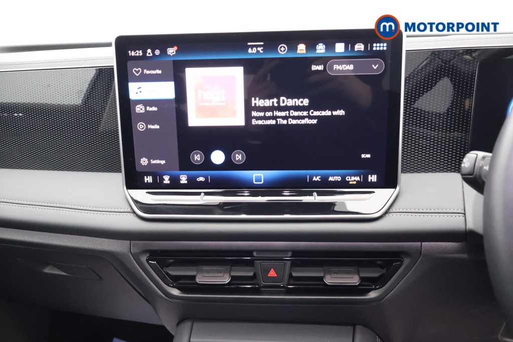 Used Volkswagen Tiguan 2024 for sale - 77211151: Photo 16