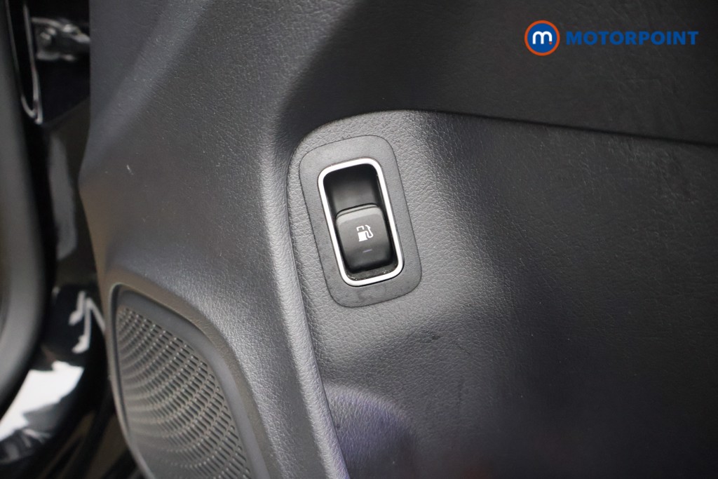 Used Mercedes-Benz CLA 2024 for sale - 76723171: Photo 32