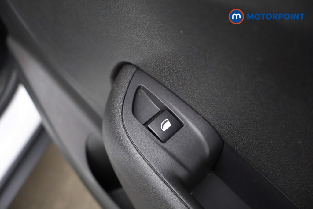 Used Vauxhall Crossland 2024 for sale - 77878550: Photo 32