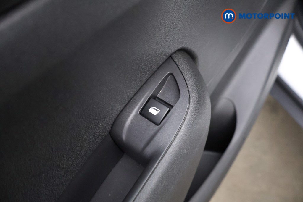 Used Vauxhall Crossland 2024 for sale - 77878550: Photo 36