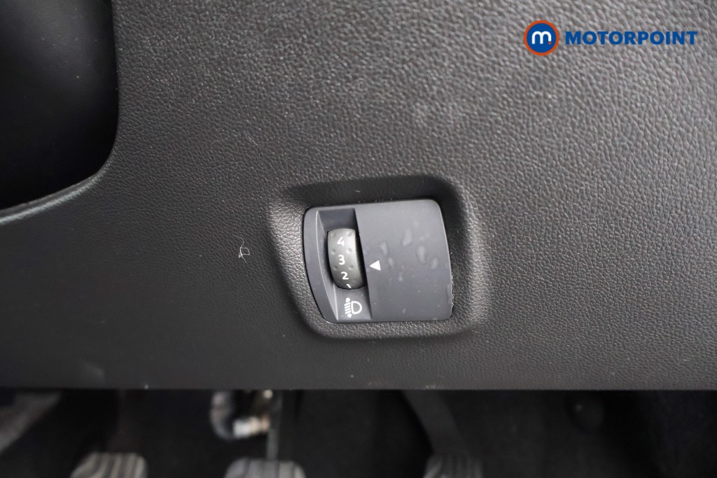 Used Dacia Sandero 2023 for sale - 76542502: Photo 13