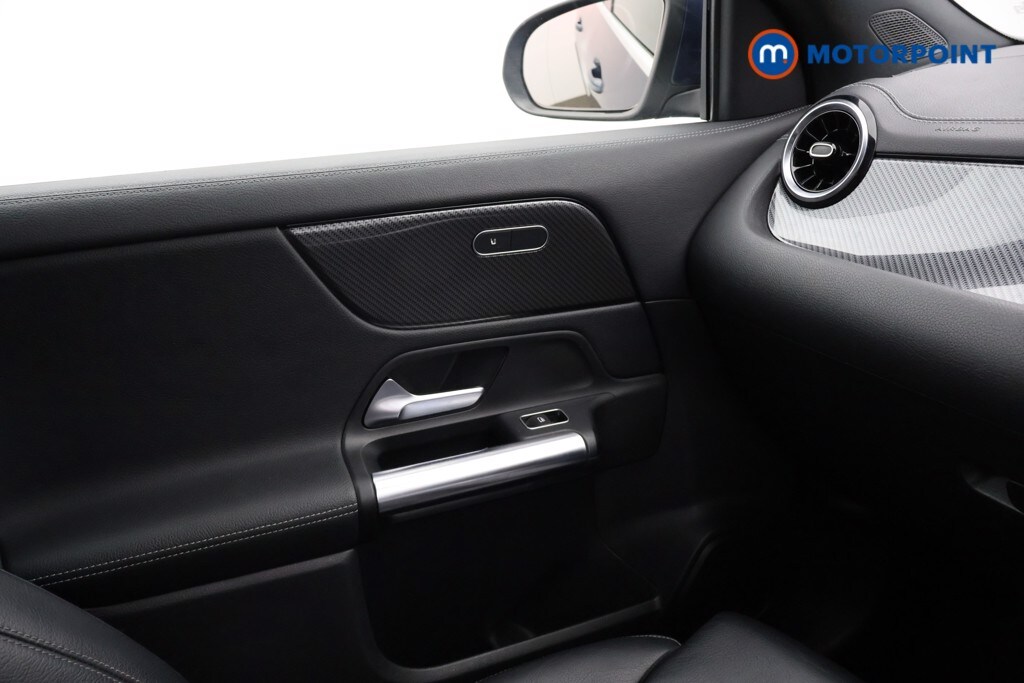 Used Mercedes-Benz GLA 2021 for sale - 76079989: Photo 17
