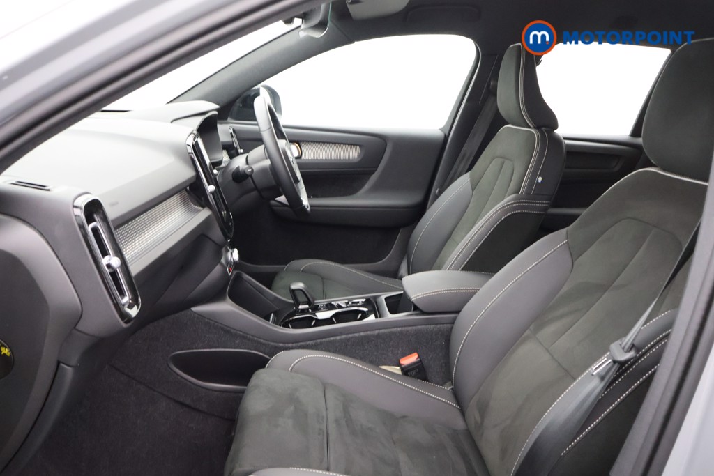 Used Volvo XC40 2024 for sale - 76181671: Photo 30
