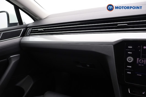 Used Volkswagen Passat 2021 for sale - 76147083: Photo 15