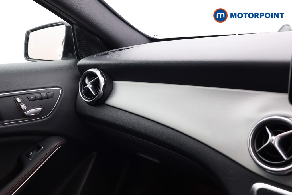 Used Mercedes-Benz GLA 2019 for sale - 77138666: Photo 20