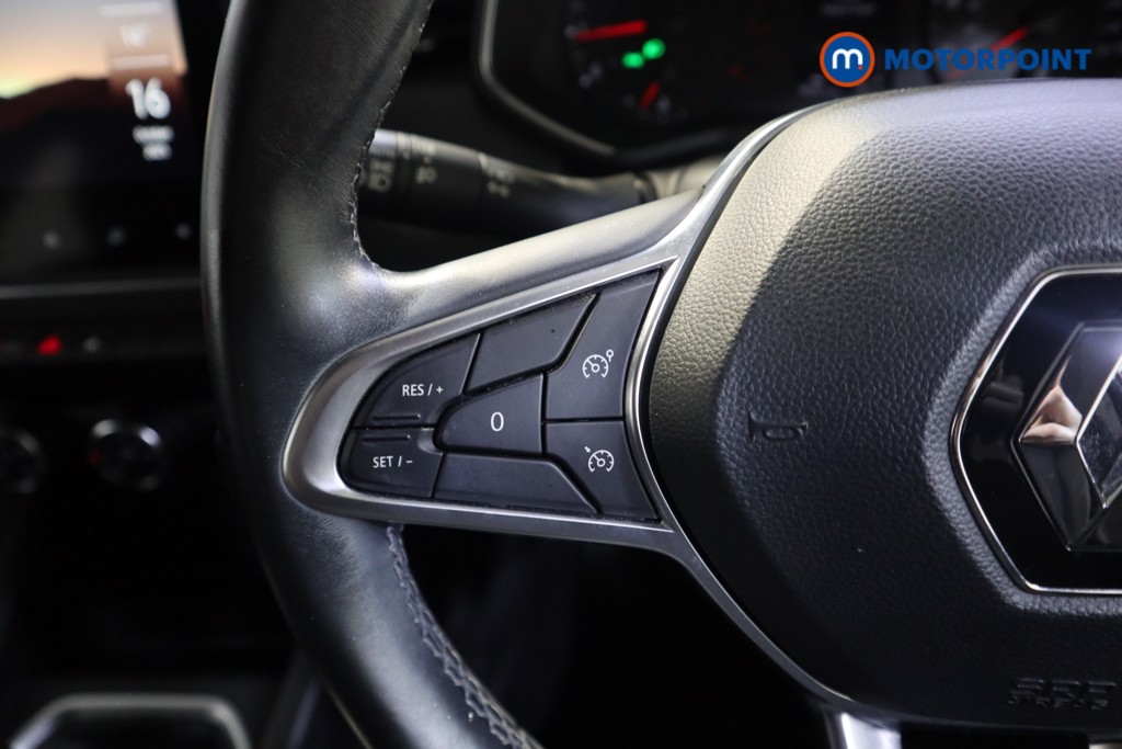 Used Renault Clio 2019 for sale - 76653677: Photo 11