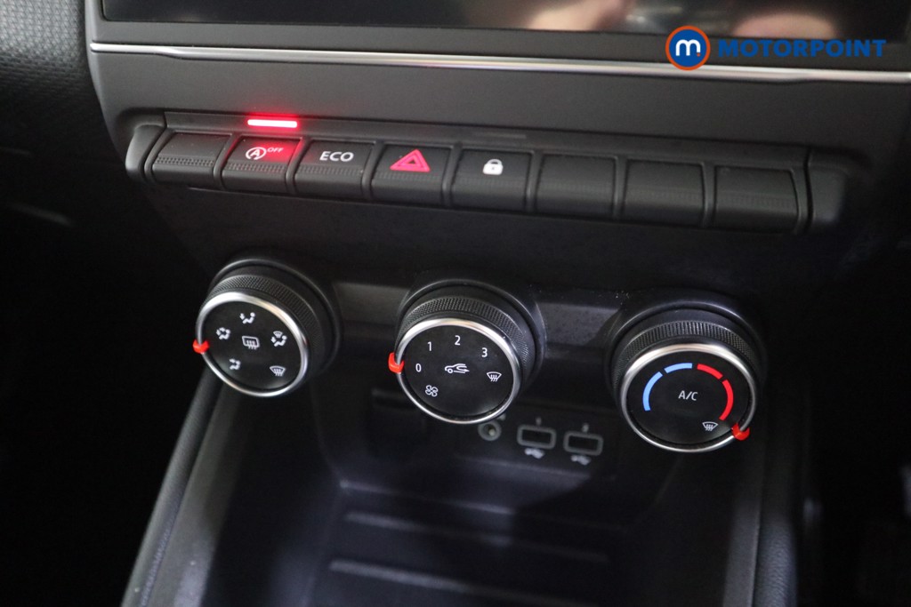 Used Renault Clio 2019 for sale - 76653677: Photo 15