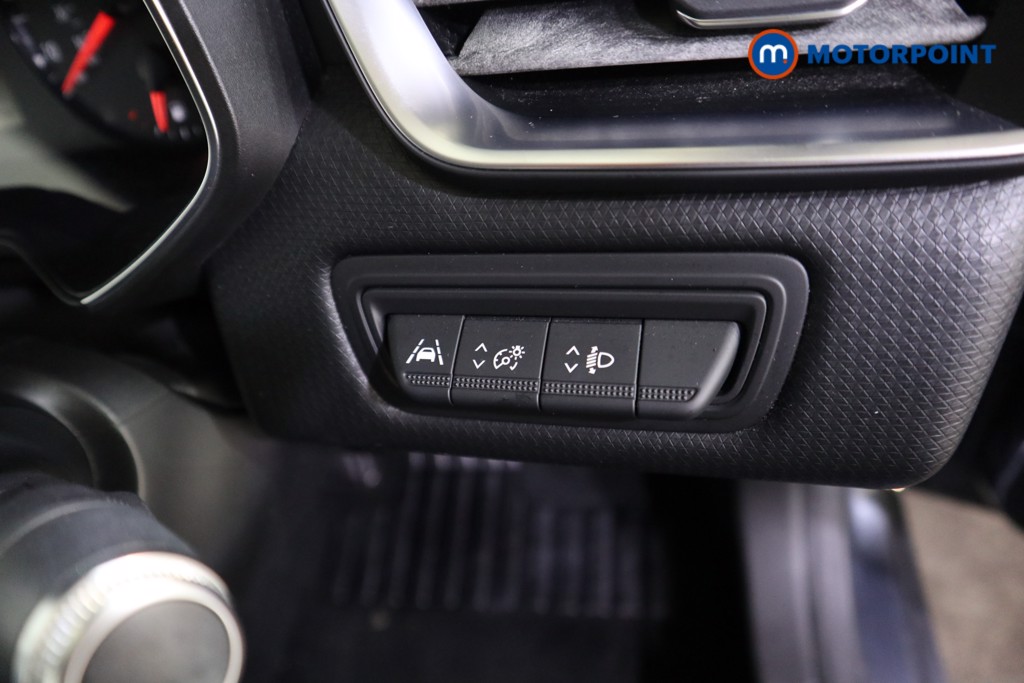 Used Renault Clio 2019 for sale - 76653677: Photo 18