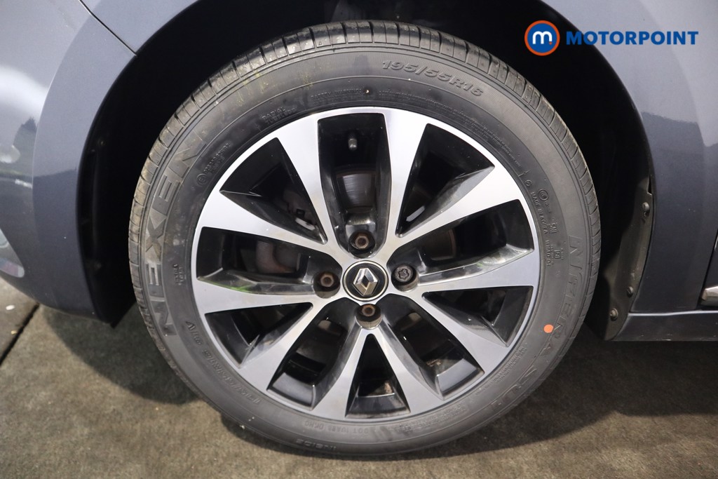 Used Renault Clio 2019 for sale - 76653677: Photo 27