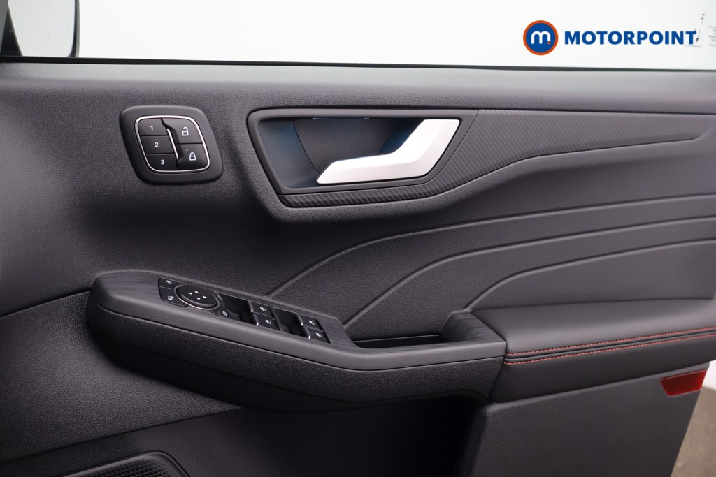 Used Ford Kuga 2025 for sale - 76697112: Photo 13