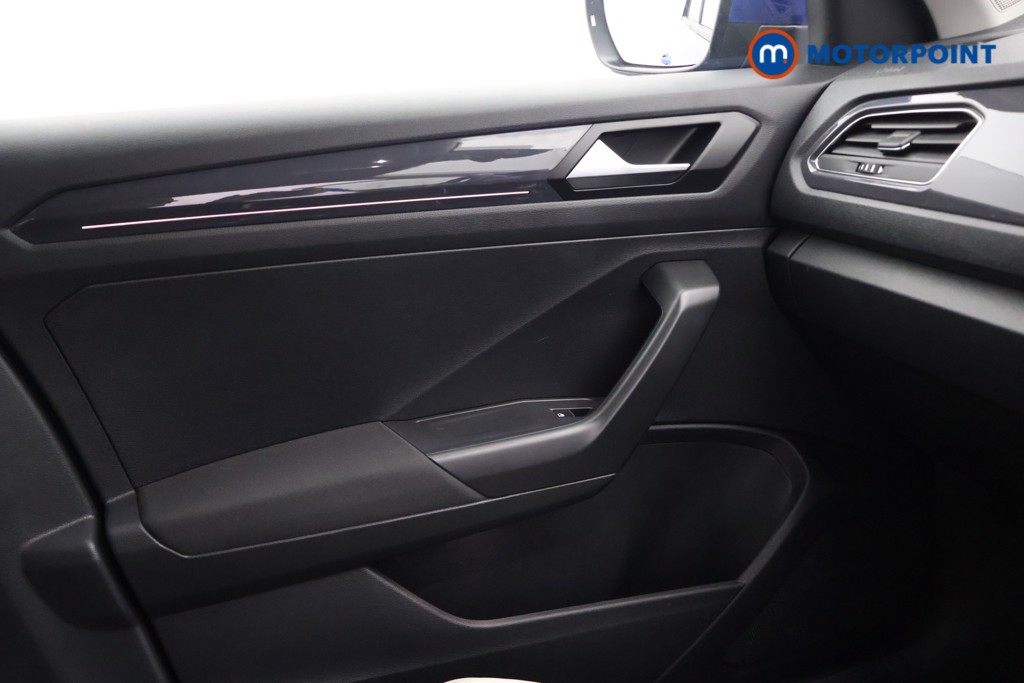 Used Volkswagen T-Roc for sale - 76491598: Photo 15