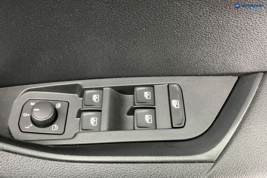 Used Skoda Karoq 2023 for sale - 77545957: Photo 33