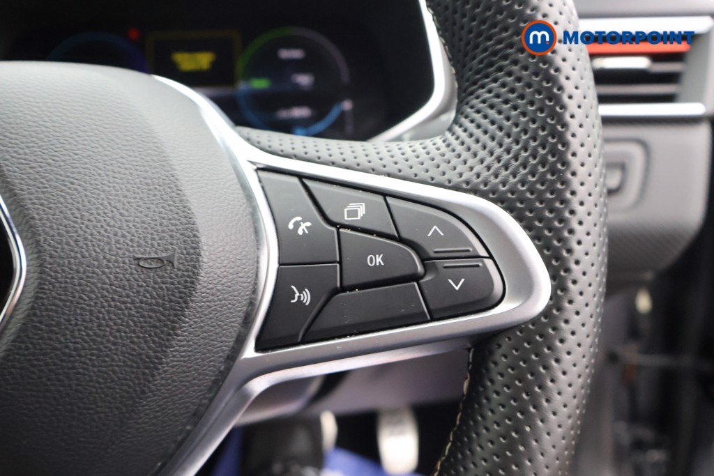 Used Renault Clio 2023 for sale - 77462844: Photo 11