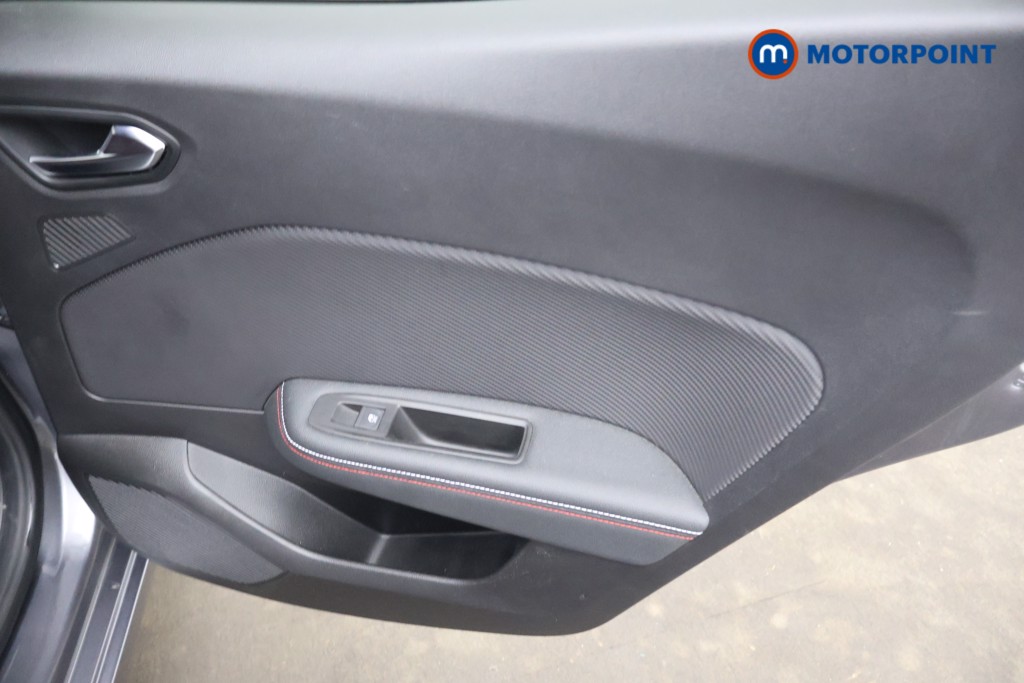 Used Renault Clio 2023 for sale - 77462844: Photo 25